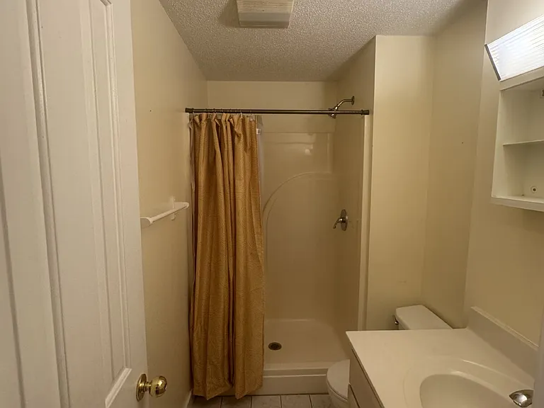 299 Blue Ridge Dr S #1 — Photo 12