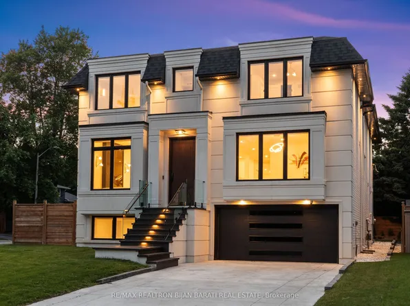 16 Wild Cherry Ln, Markham, ON L3T 3T4