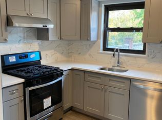 953 Brady Ave, Bronx, NY 10462