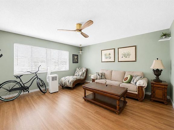 5th image of 22375 EDGEWATER DRIVE #236