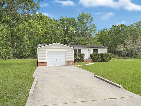 3rd image of 16315 Lone Star Ranch Dr