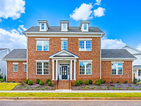 Montevallo o 210 St. Louis St., Madison, AL