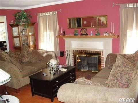 2nd image of 2759 Eastern Blvd
