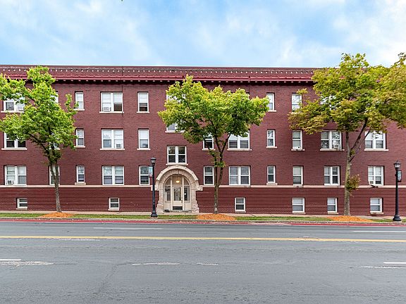 2nd image of 2121 Hennepin Ave S #207