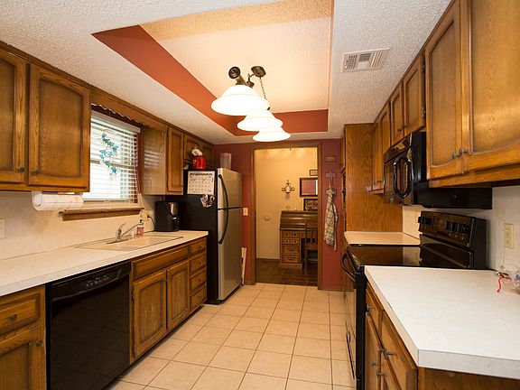 4th image of 25130 E Whipperwill Ln