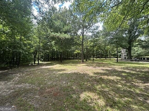 4th image of 5 Adams Rd