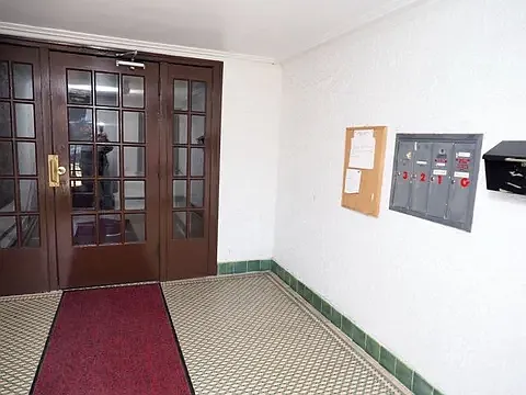 Front entrance / Mail room