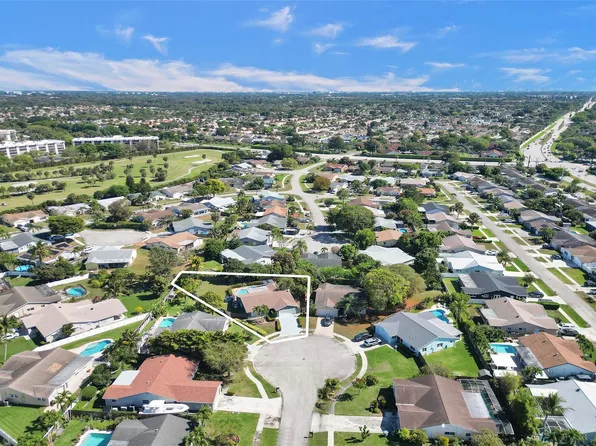 9261 SW 16th Road, Boca Raton, FL 33428