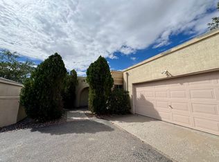 1928 Lee Loop NE, Rio Rancho, NM 87144
