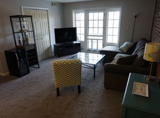 1080 Chatham Park Dr APT C, Pittsburgh, PA 15216