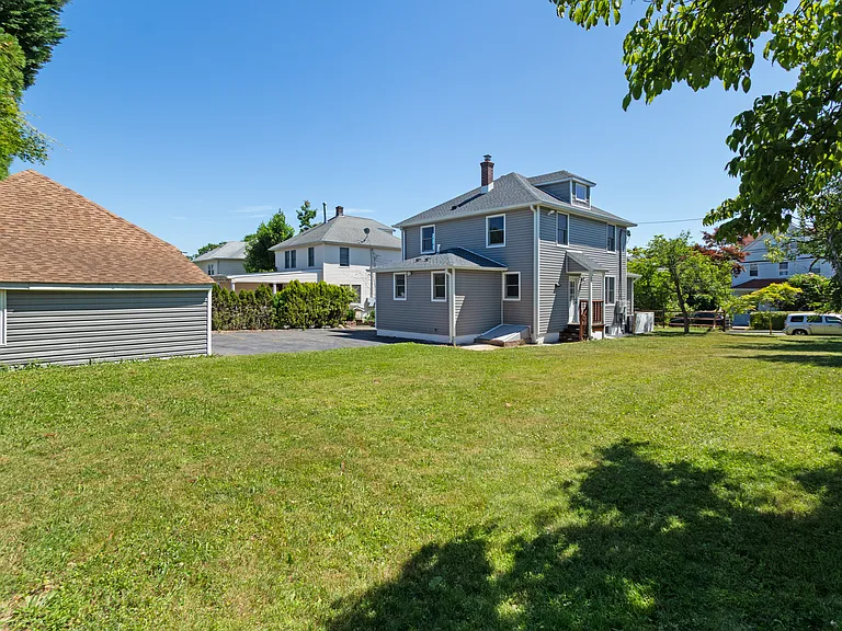 1 Alvin St #1 — Photo 12