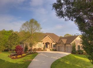 374 Hoover Rd, Troutman, NC 28166