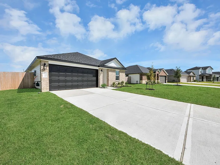 1238 Sandy Shore Ln — Photo 3