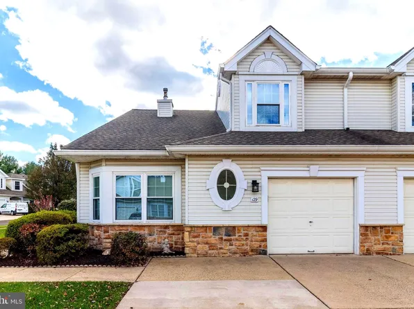 129 Progress Dr, Doylestown, PA 18901