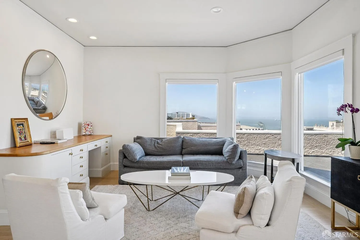 1127 Greenwich St - Photo 4