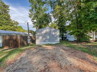 14134 Shadow Bay Dr, Willis, TX 77318