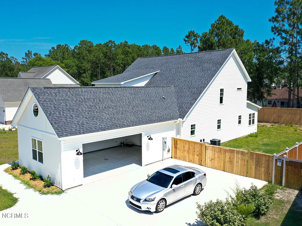 454 Chadwick Shores Drive, Sneads Ferry, NC 28460 Zillow