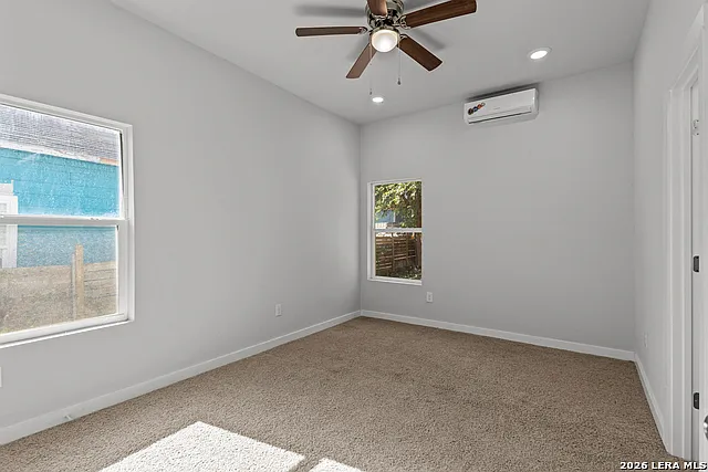117 Magendie St — Photo 12