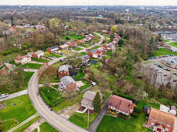 5th image of 906 Garden City Dr