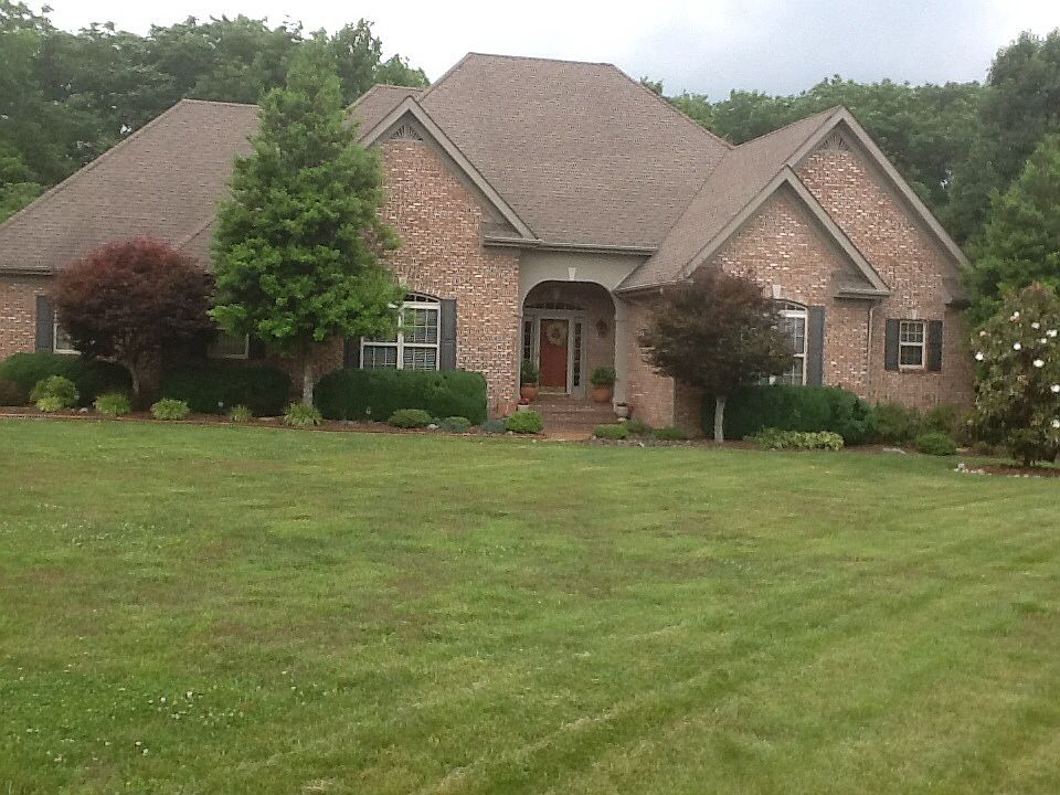 1st image of 126 Poplar Dr