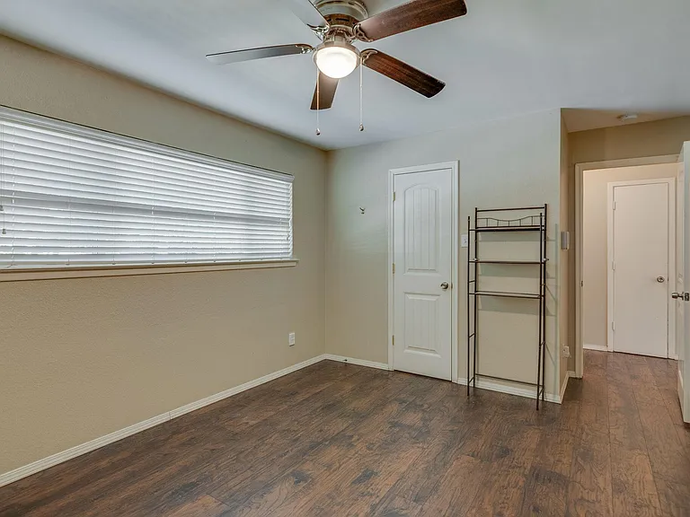 612 Vine St — Photo 19