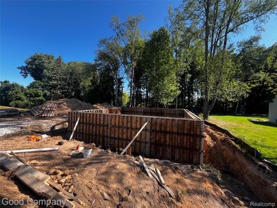 640 Sunnybeach Dr, White Lake, MI, 48386
