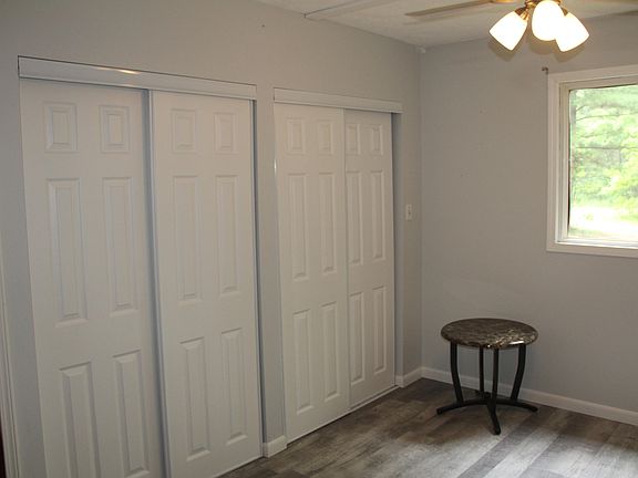 4th image of 17258 Jennifer Dr