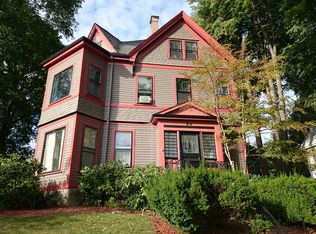 64 Hastings St, West Roxbury, MA 02132