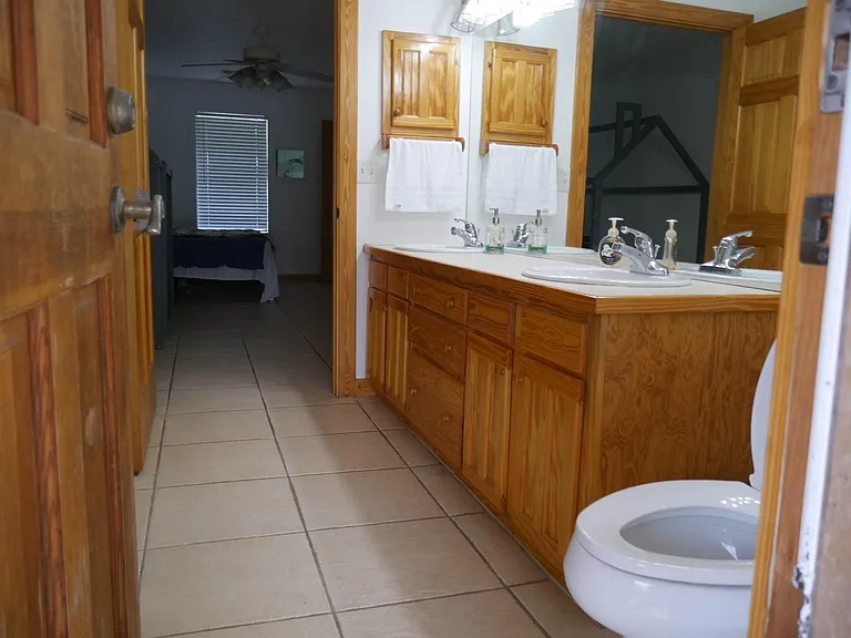 8760 SW 21st Ct — Photo 5