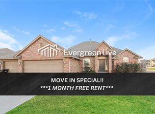 3413 Ashton Dr, Moore, OK 73160