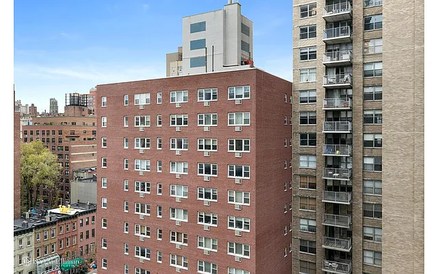 Sold by Douglas Elliman | media 7