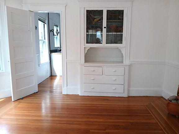 Dining room with view to kitchen
