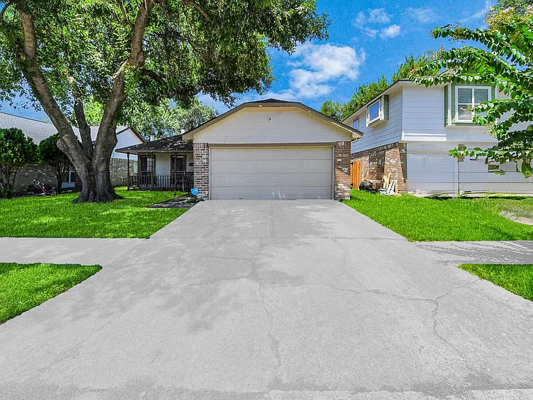 11031 Kirkmead Dr — Photo 37