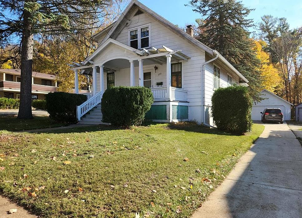 755 Jefferson St, Sturgeon Bay, WI 54235 Zillow