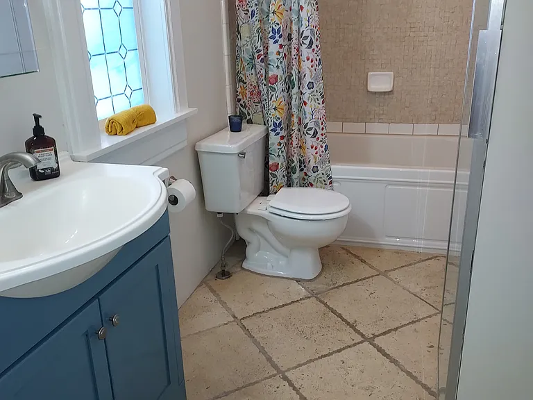 377 E Coatsville Ave — Photo 20