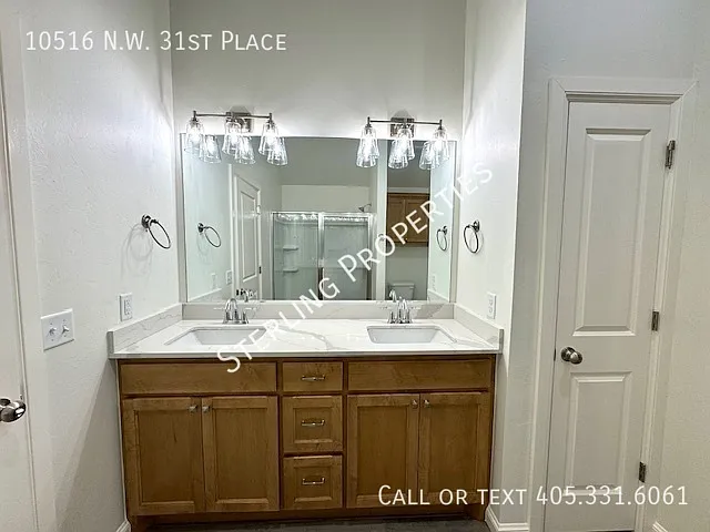 10516 NW 31st Pl — Photo 26