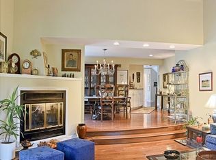 19 Cable Ct, Montville, NJ 07045