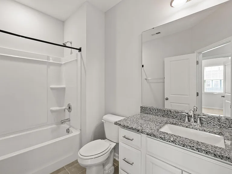 1221 Commack Dr — Photo 33
