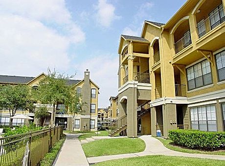 1st image of 2255 Eldridge Pkwy APT 1424