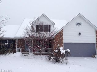 726 Woodridge Rd, Geneva, OH 44041