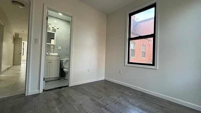 137-46 Holly Ave #2 — Photo 3