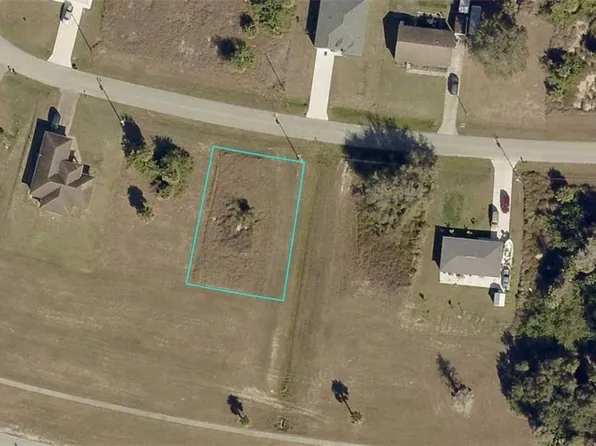 2057 S Montana CIR, LABELLE, FL 33935