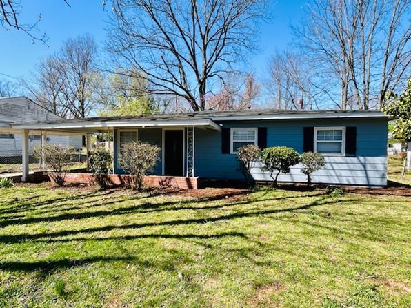 160 Wilkenson Dr NE