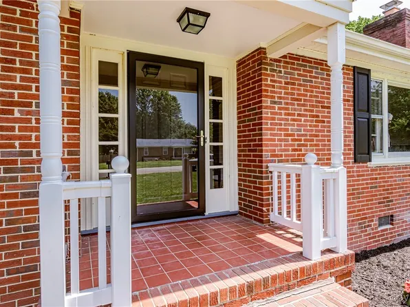 8219 Tarkington Dr, Richmond, VA 23227