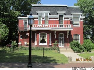 215 Abend St, Belleville, IL 62220