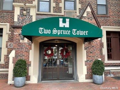 2 Spruce Street #2H, Great Neck, NY, 11021
