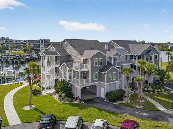 5712 Biscayne Ct APT 201, New Port Richey, FL 34652