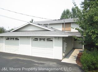 609 Talent Ave #B, Talent, OR 97540