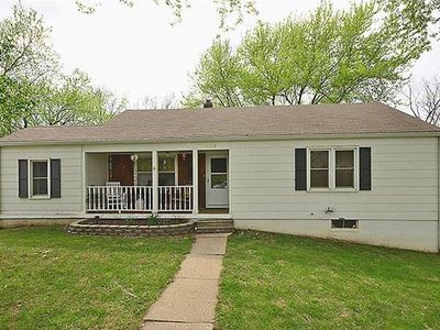 5212 N Park Ave, Gladstone, MO, 64118