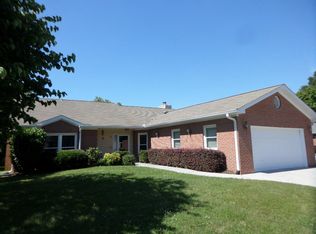112 Blue Ridge Ct, Oak Ridge, TN 37830